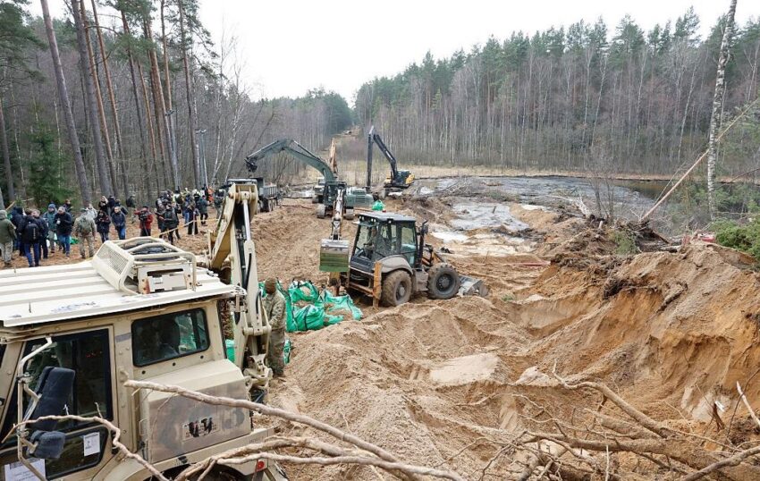 Новини світу - США підтвердили загибель трьох військових у Литві
