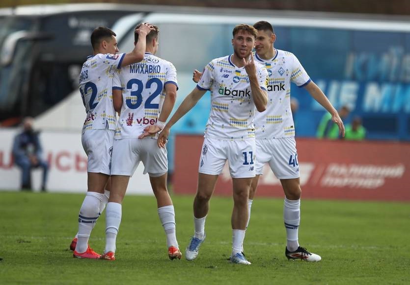 Новини спорту - Динамо на виїзді в меншості у два м'ячі обіграло Кривбас