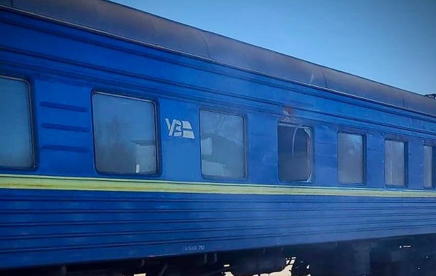 Новини України - Росіяни атакували дронами пасажирський потяг на Чернігівщині
