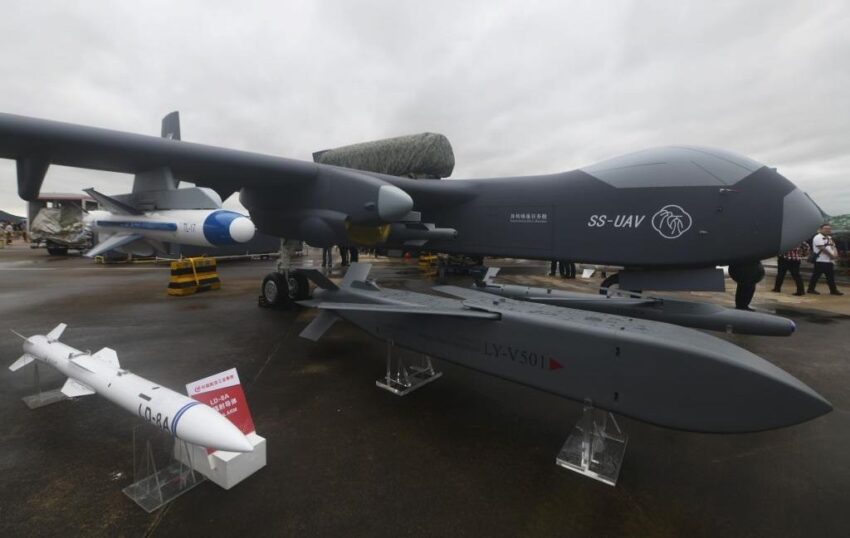 Новини світу - Китай готує випробування потужного "дрононосця"