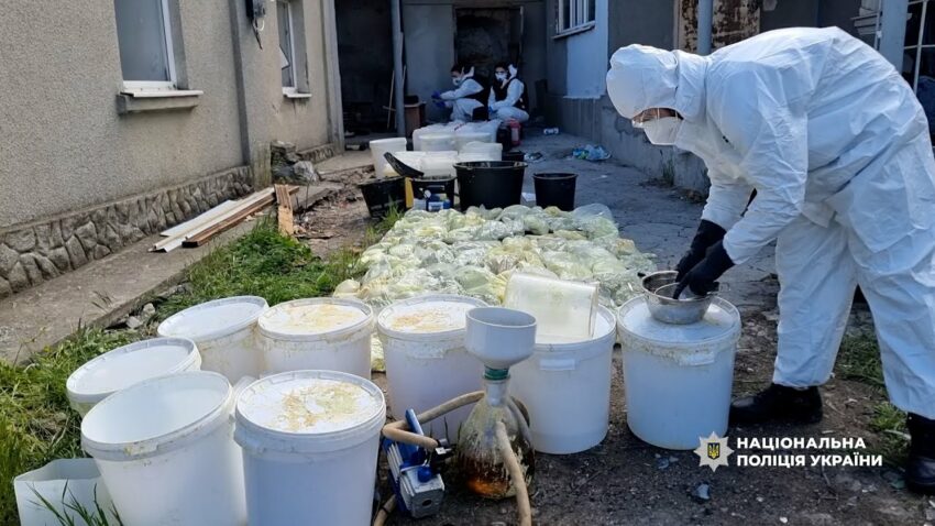 Нацполіція знешкодила злочинну організацію та вилучила понад 17 млн доз наркотиків