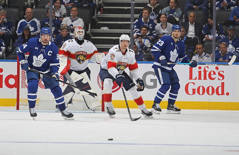 Новини спорту - НХЛ, Кубок Стенлі: Флорида розбила Торонто, Едмонтон пройшов Вегас