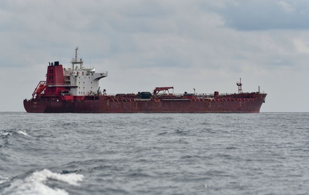 Новини світу - Польща відігнала російське судно через підозрілі дії біля енергокабелю