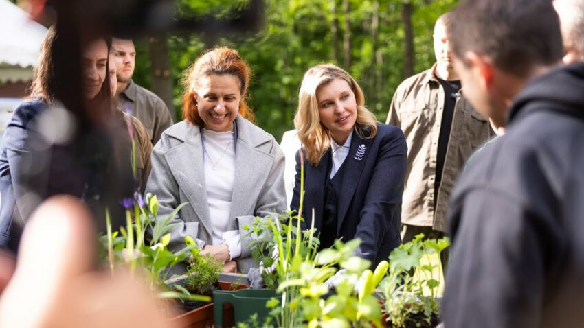 Олена Зеленська відвідала презентацію терапевтичного саду