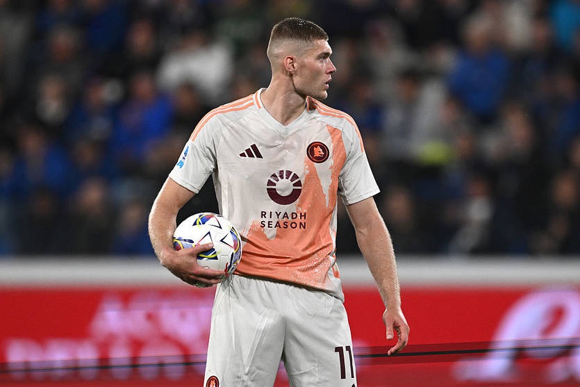 Новини спорту - Травма Довбика завадить йому взяти участь у важливих матчах Роми