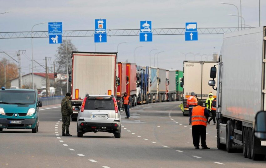 Новини України - Україна закликала Польщу до переговорів із перевізниками