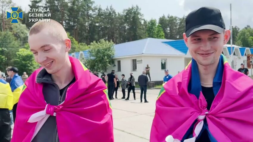 СБУ показала ексклюзивне відео обміну полоненими 12 червня