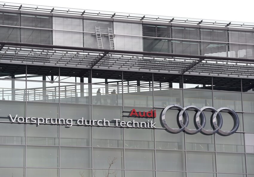 Авто новини - Audi офіційно відмовилася від планів випускати тільки електромобілі
