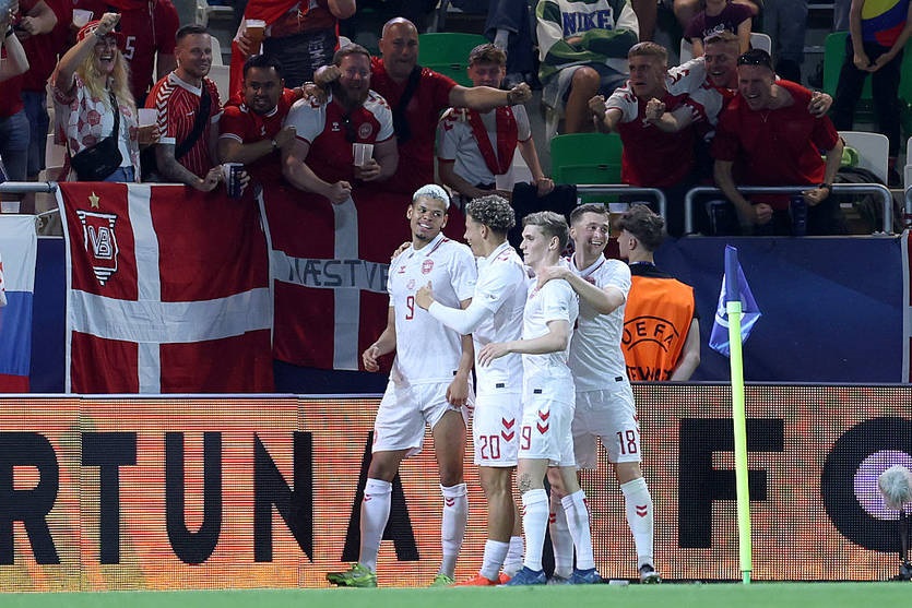 Новини спорту - Два м&rsquo;ячі в чужі ворота й один у власні: Данія вище Нідерландів у грі U-21