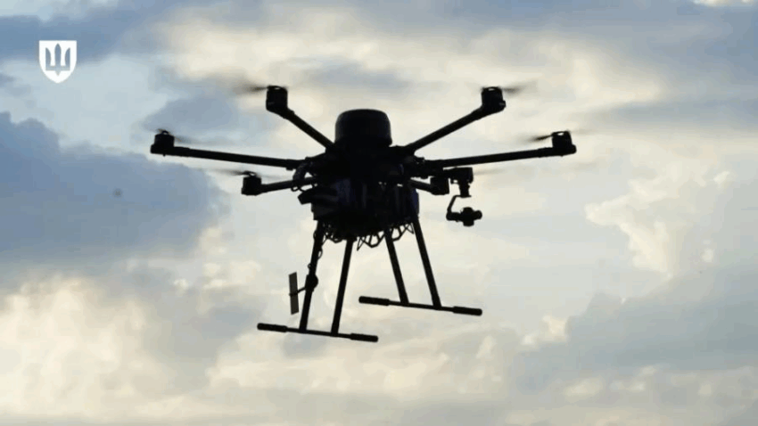 Новини України - Міноборони допустило до фронту новий бомбардувальний гексакоптер