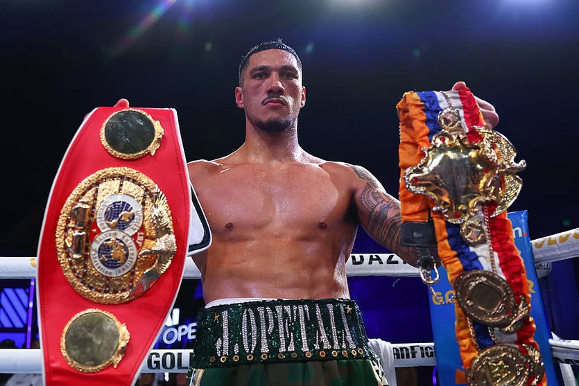 Новини спорту - Опетая: Усик - моя головна мета і приклад для наслідування