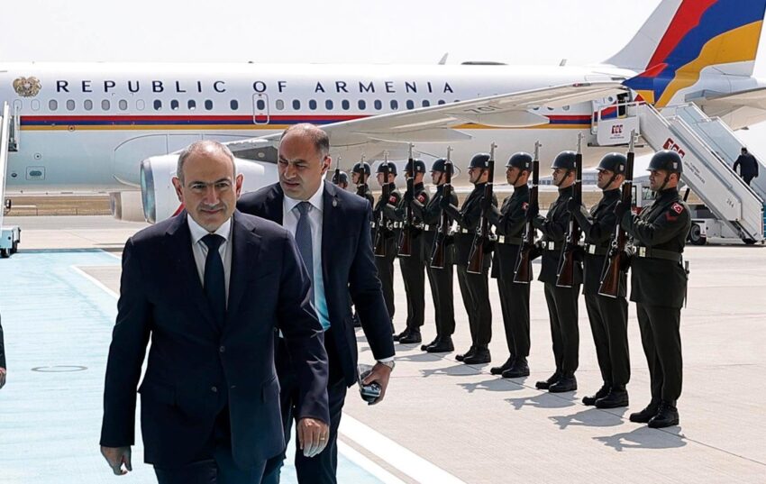 Новини світу - Премʼєр Вірменії прибув з історичним візитом до Туреччини