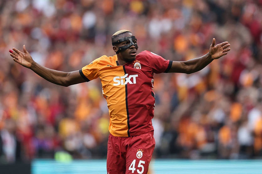 Новини спорту - Галатасарай може дозволити собі викупити Осімгена, якщо оплатить частинами