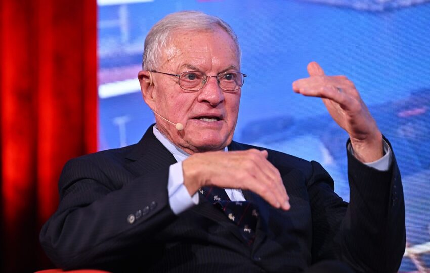 Новини світу - Келлог похвалив Зеленського після розмови з Трампом