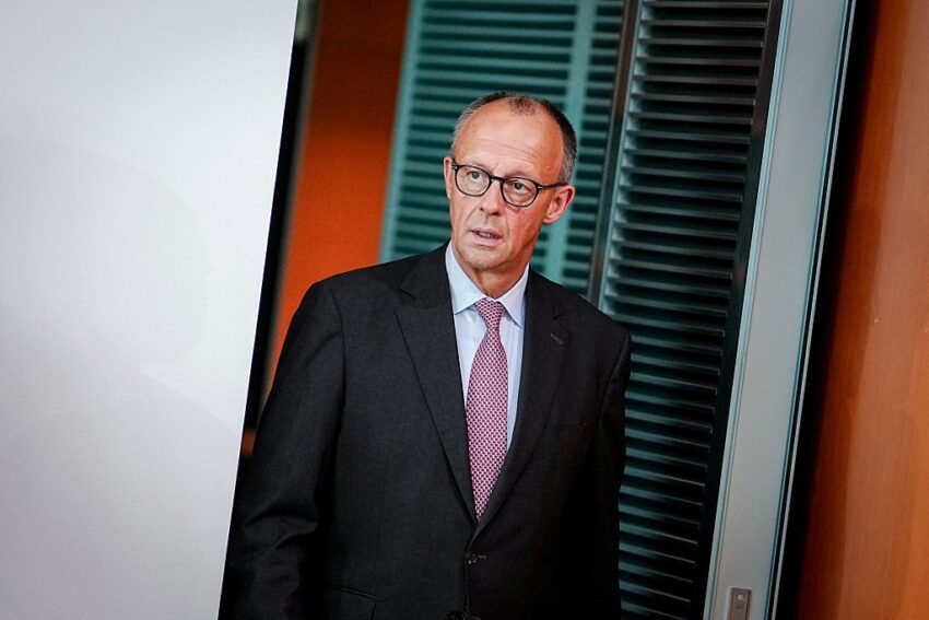 Новини світу - Мерц пов&rsquo;язав дзвінки Путіну з ударами по Україні