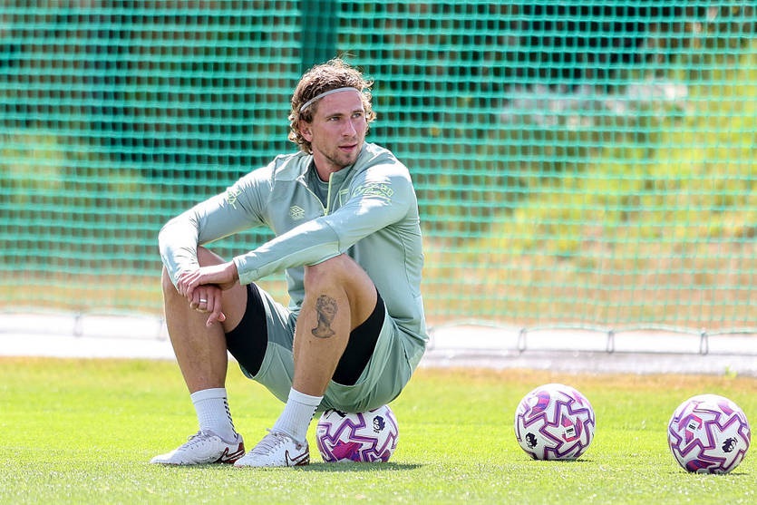 Новини спорту - ПСЖ відновить діалог щодо переходу Забарного