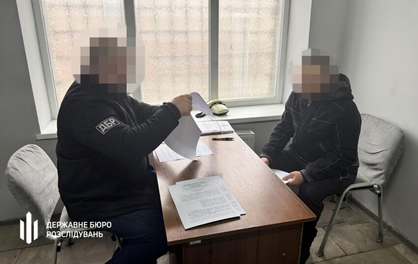 Новини України - Суд покарав військового, який викрав БТР і поїхав на ньому додому