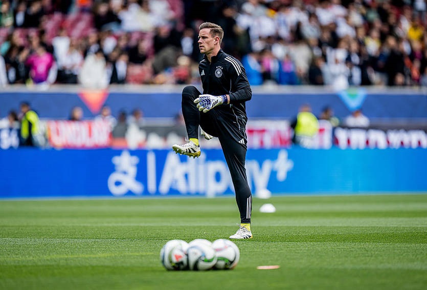 Новини спорту - Тер Стегену буде складно залишитися в Барселоні, однак рішення за ним