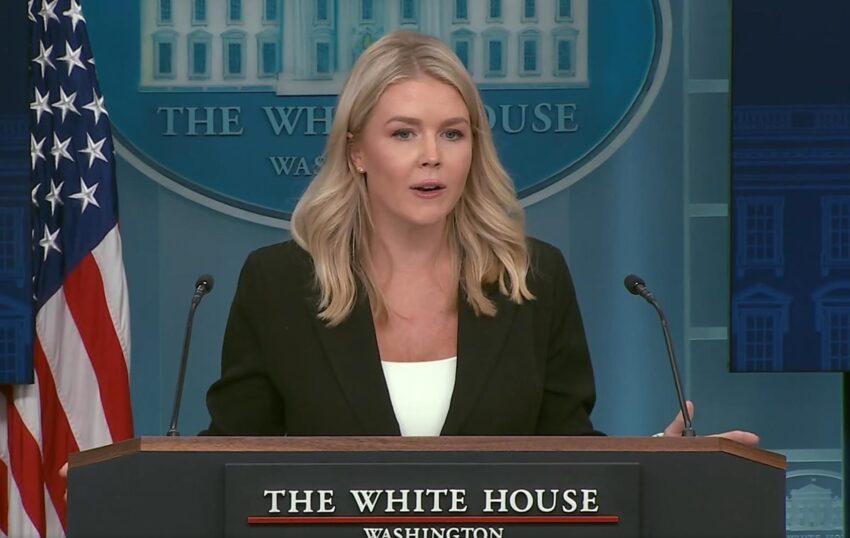 Новини світу - У Білому домі пояснили зупинку упоставках зброї Україні