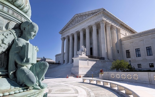 Новини світу - У США суд зупинив дію указу Трампа щодо громадянства за народженням