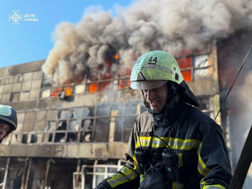 Новини України - Зеленський відреагував на нічну атаку Росії