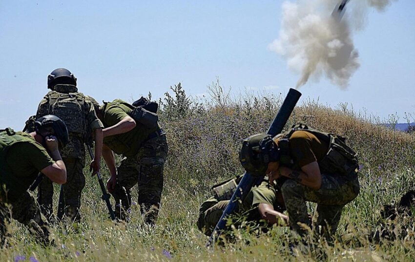 Новини України - ЗСУ відбили майже 100 штурмів з початку доби