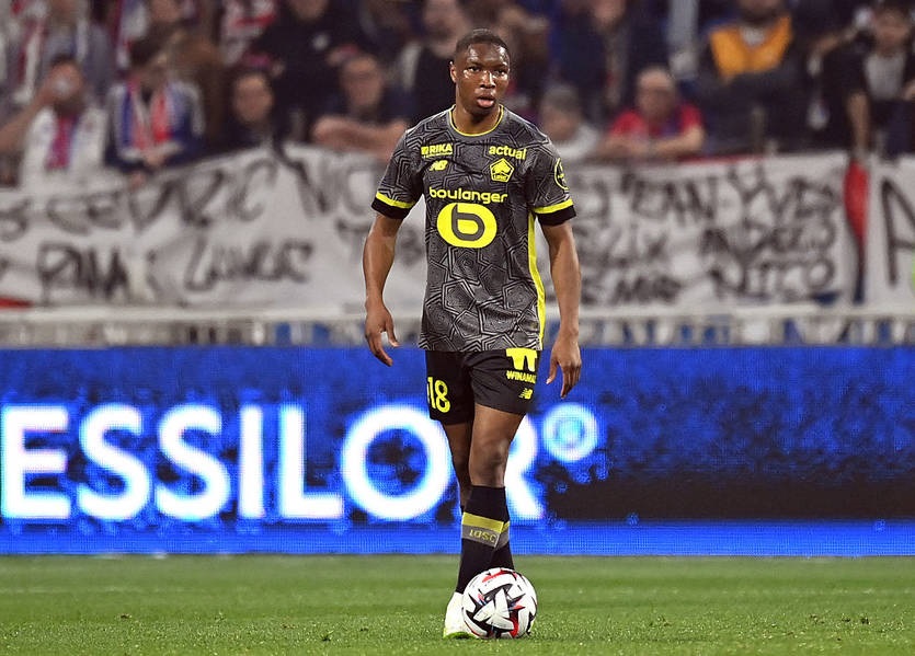 Новини спорту - Альтернатива Забарному: Борнмут підписав нового захисника