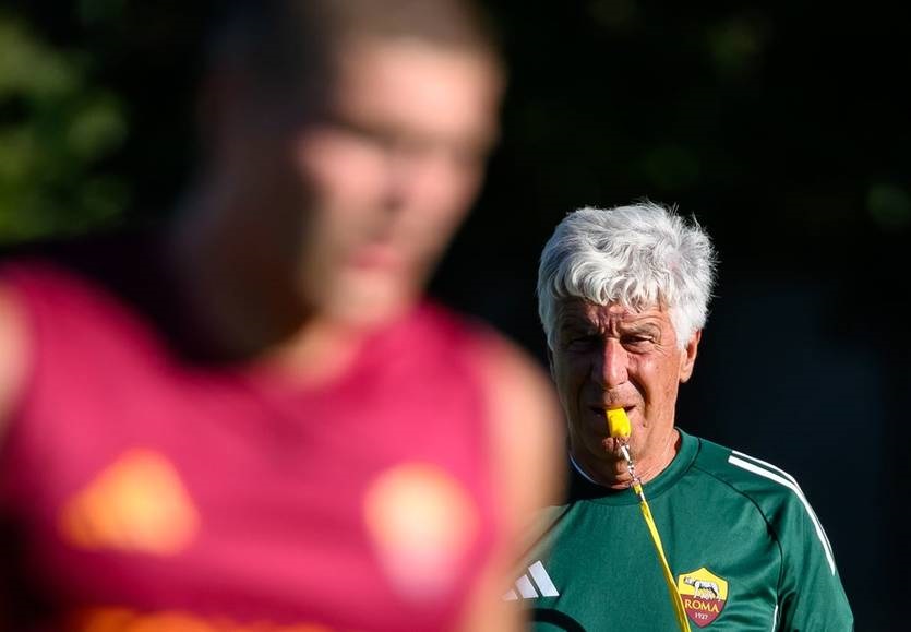 Новини спорту - Наставник Роми розповів про своє ставлення до Артема Довбика