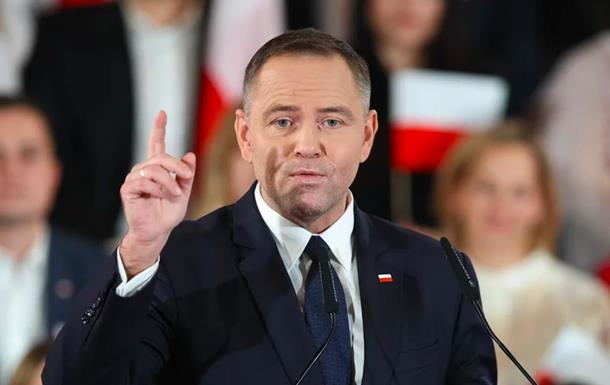 Новини світу - Новий президент Польщі Навроцький склав присягу