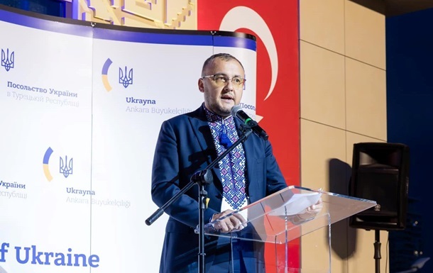 Новини України - Посол України відреагував на інцидент з прапором УПА на концерті у Варшаві