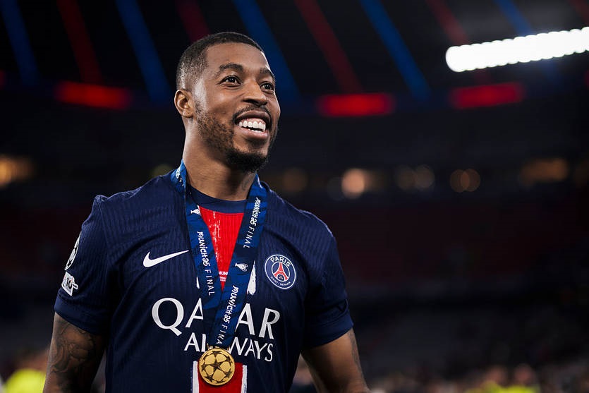 Новини спорту - ПСЖ прийняв рішення щодо майбутнього свого захисника