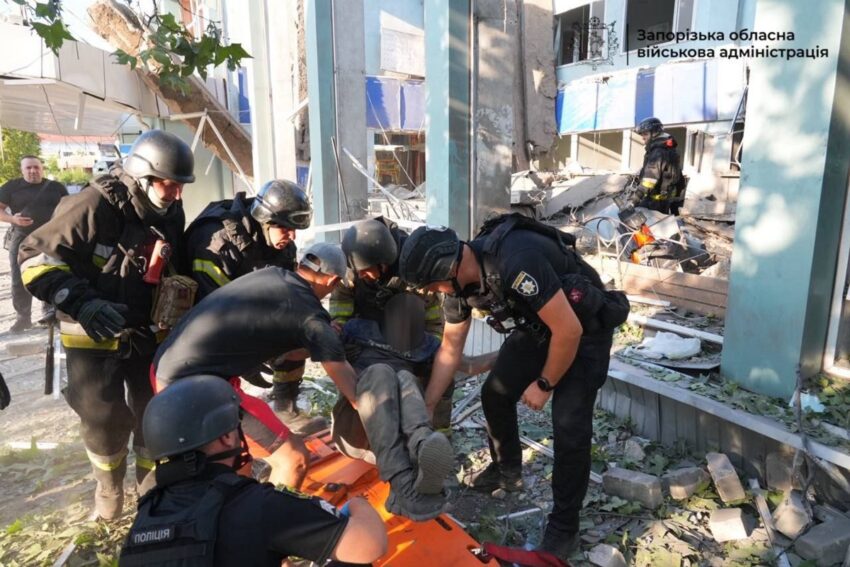 Новини України - Росіяни КАБом рознесли вокзал у Запоріжжі