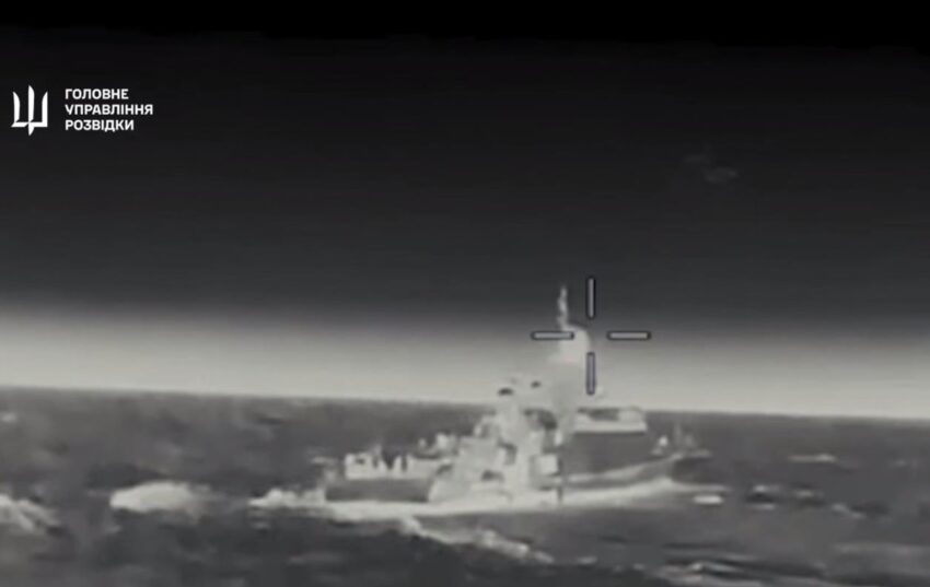Новини України - В Азовському морі уражено ракетний корабель Росії
