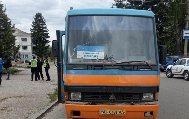 Новини України - За добу з Донеччини евакуювали рекордну кількість жителів