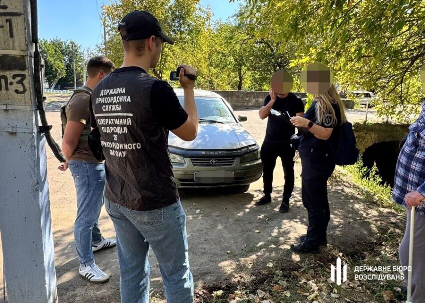 Новини України - ДБР перекрило "тур" ухилянтів до Молдови