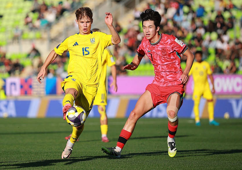 Новини спорту - Хавбек України U-20 відзначився титулом кращого у матчі з Південною Кореєю