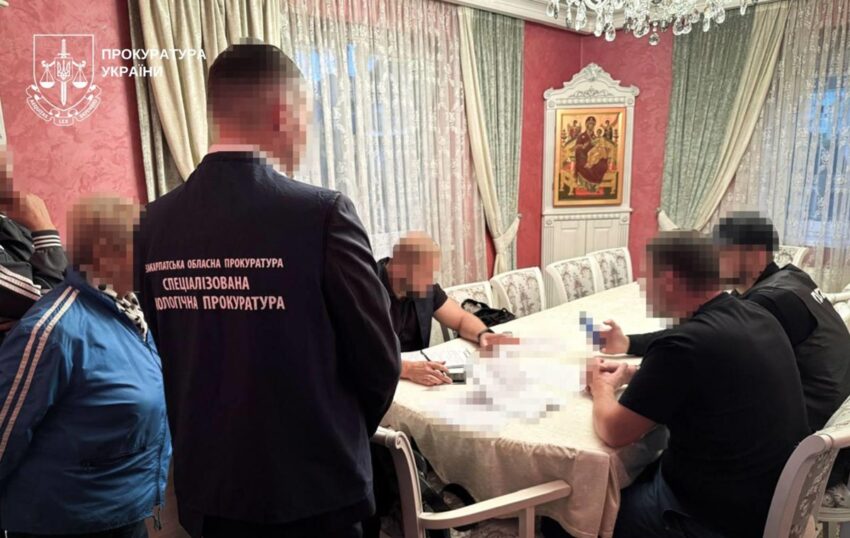 Новини України - На Закарпатті депутата підозрюють у незаконному збуті деревини