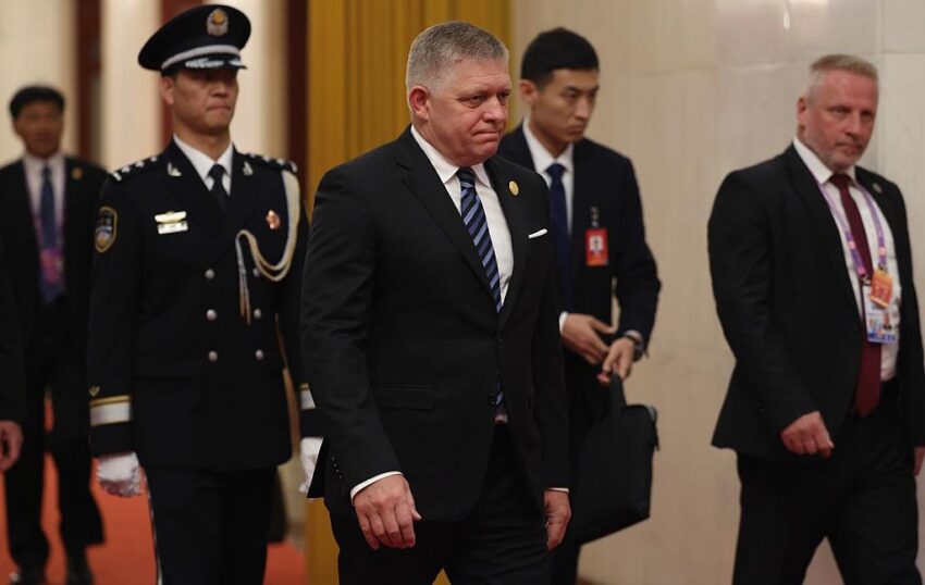 Новини світу - Сі Цзіньпін доручив Фіцо просувати інтереси Китаю в ЄС