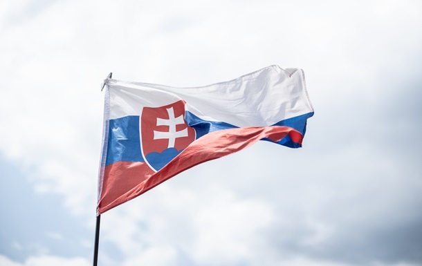 Новини світу - Словаччина приєднається до обговорення "стіни дронів" - речник ЄК