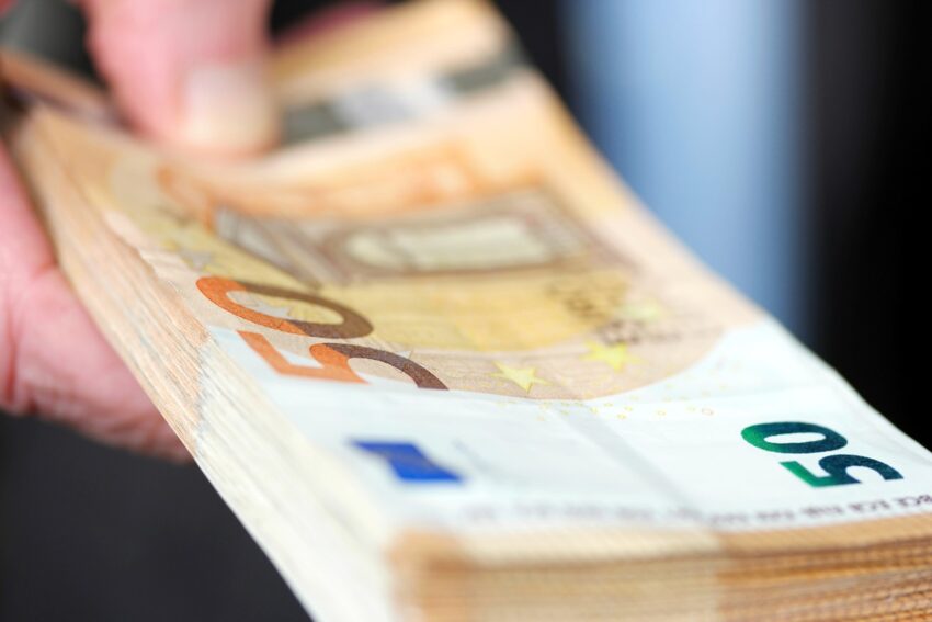 Новини України - Україна вперше поверне з-за кордону кошти, вкрадені внаслідок корупції