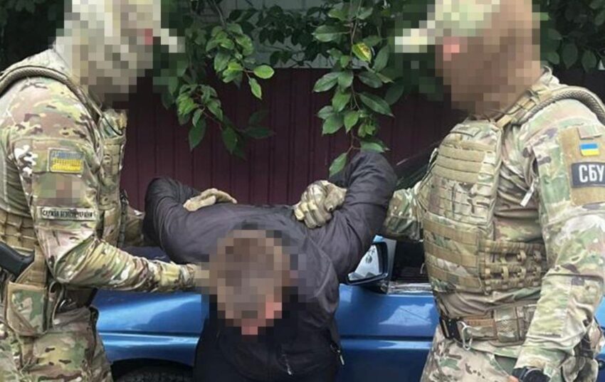 Новини України - В лавах ЗСУ викрито російського "крота", що коригував атаки РФ