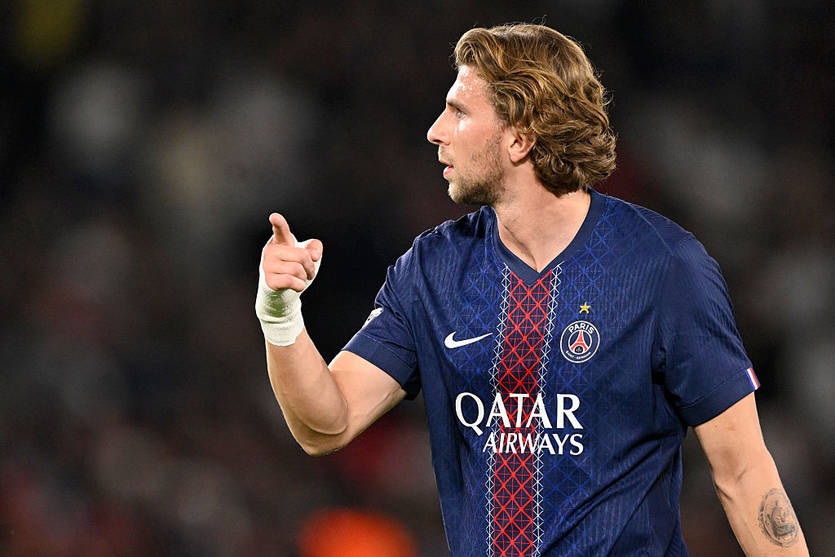 Новини спорту - Відео першого голу Забарного за ПСЖ