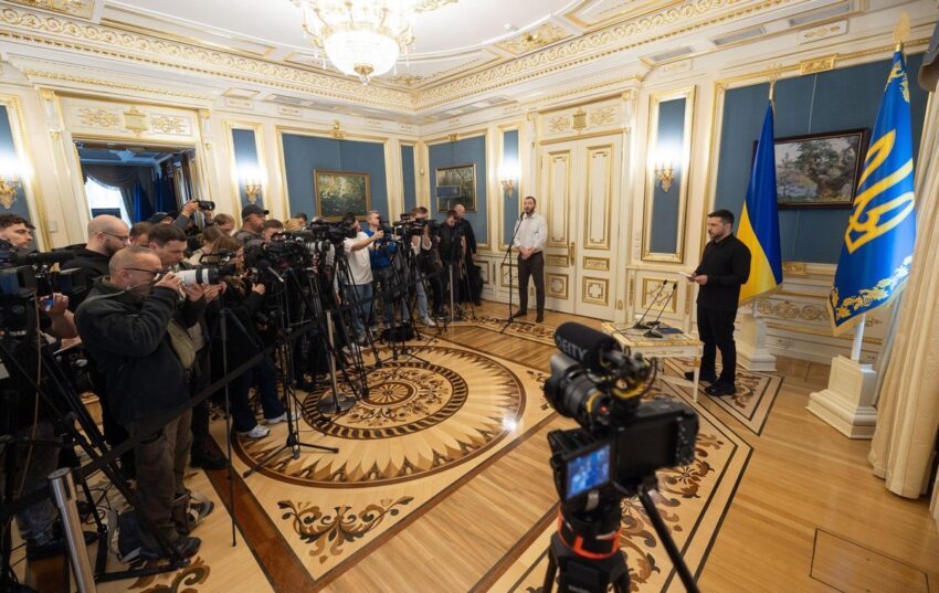 Новини України - Зеленський підтвердив переговори зі США щодо зброї