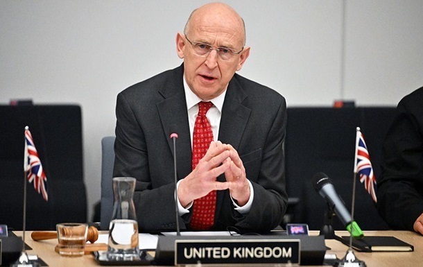 Новини світу - Британія готова витратити понад &pound;100 млн на розгортання військ в Україні