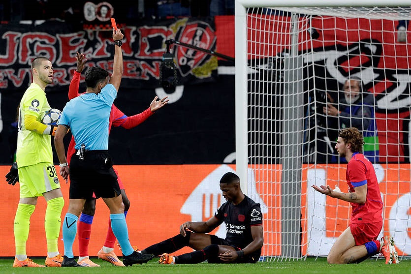 Новини спорту - Дембеле прокоментував червону картку Забарного