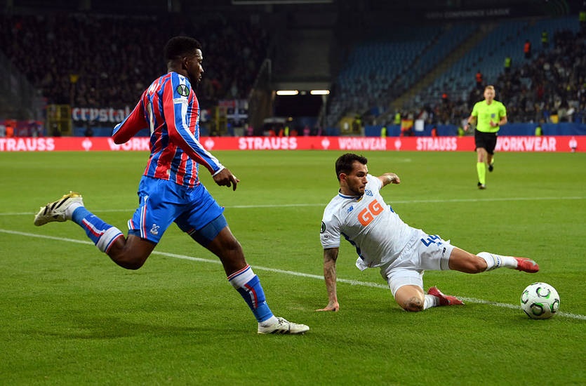 Новини спорту - Динамо Київ програло Крістал Пелес, пропустивши двічі