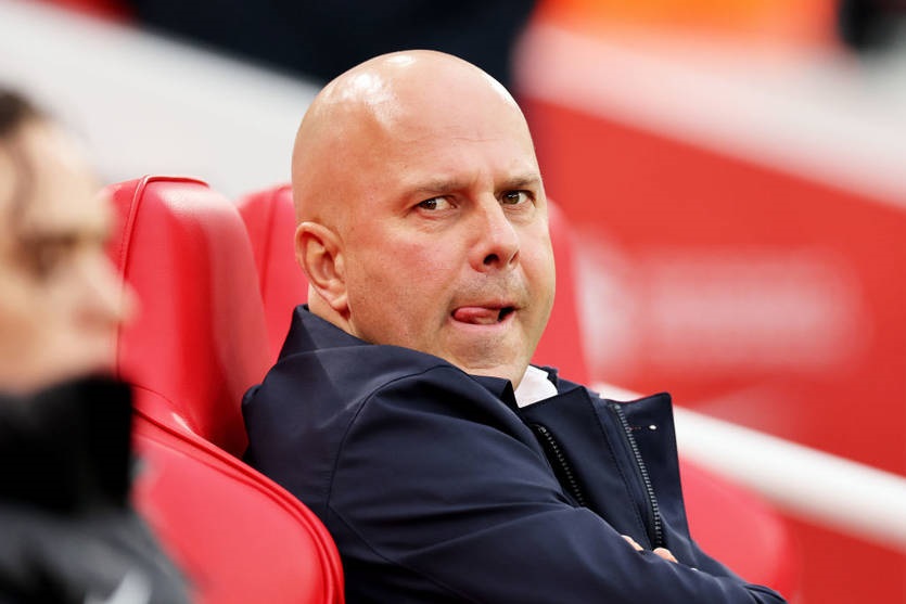 Новини спорту - Каррагер провів порівняння між трансферами Ліверпуля та Реала