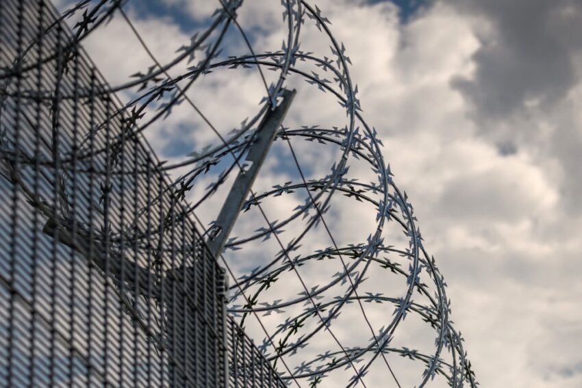 Новини світу - Латвія видворяє понад 800 росіян