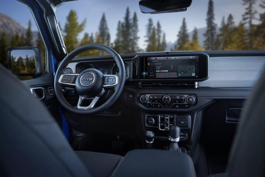 Авто новини - Помилка в оновленні Jeep заблокувала автомобілі прямо на дорозі