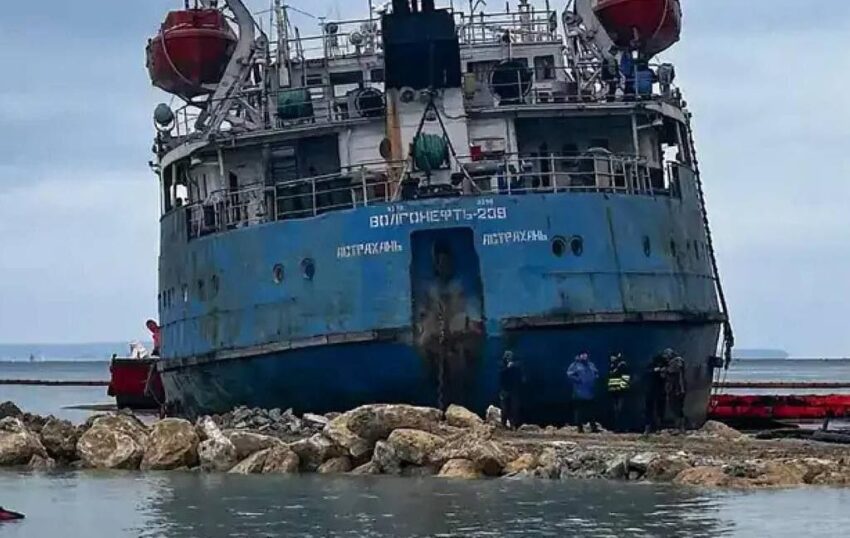 Новини світу - В Анапі знову фіксують викиди мазуту з російських танкерів - ЦПД